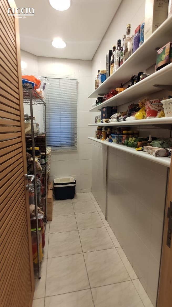 Casa em Condomínio à venda no Jardim das Colinas — imagem 25 de 29