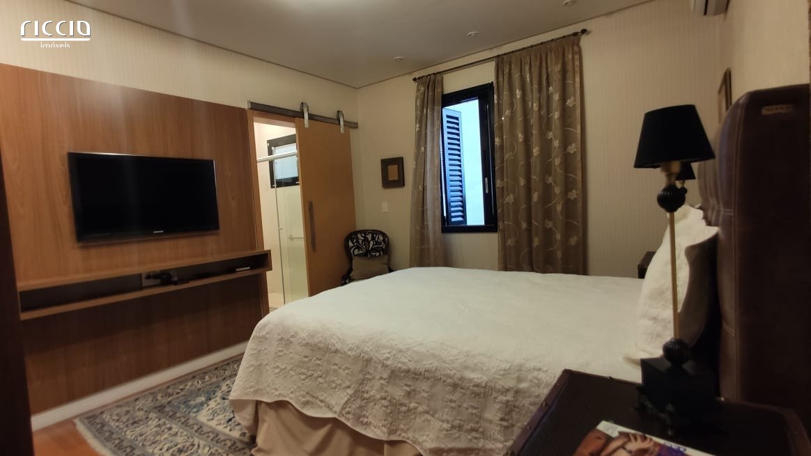 Casa em Condomínio à venda no Jardim das Colinas — imagem 20 de 29