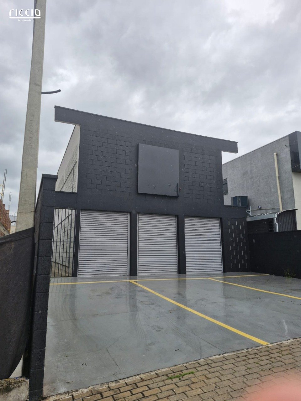 Galpao à venda no Urbanova — ambiente interno