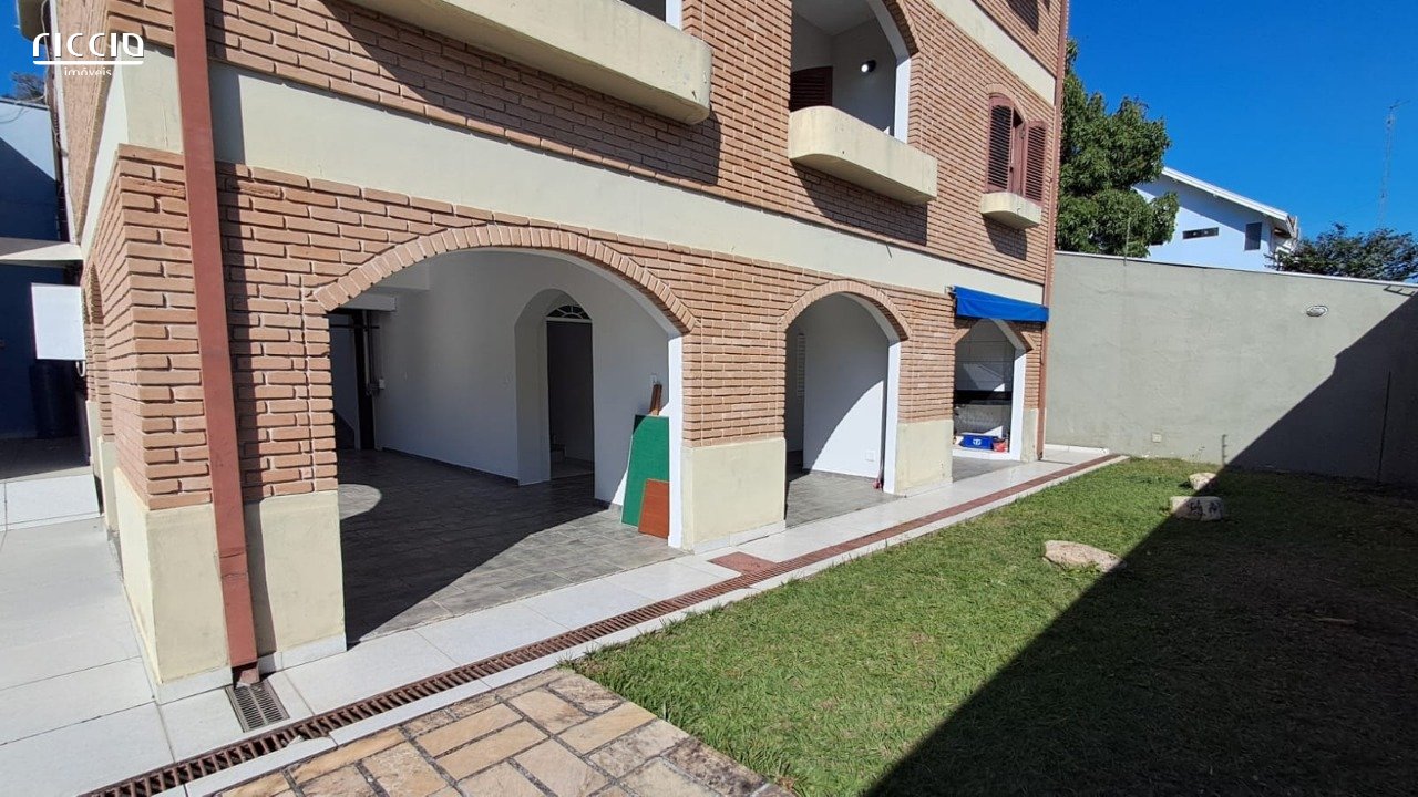 Casa à venda no Jardim Esplanada — ambiente interno