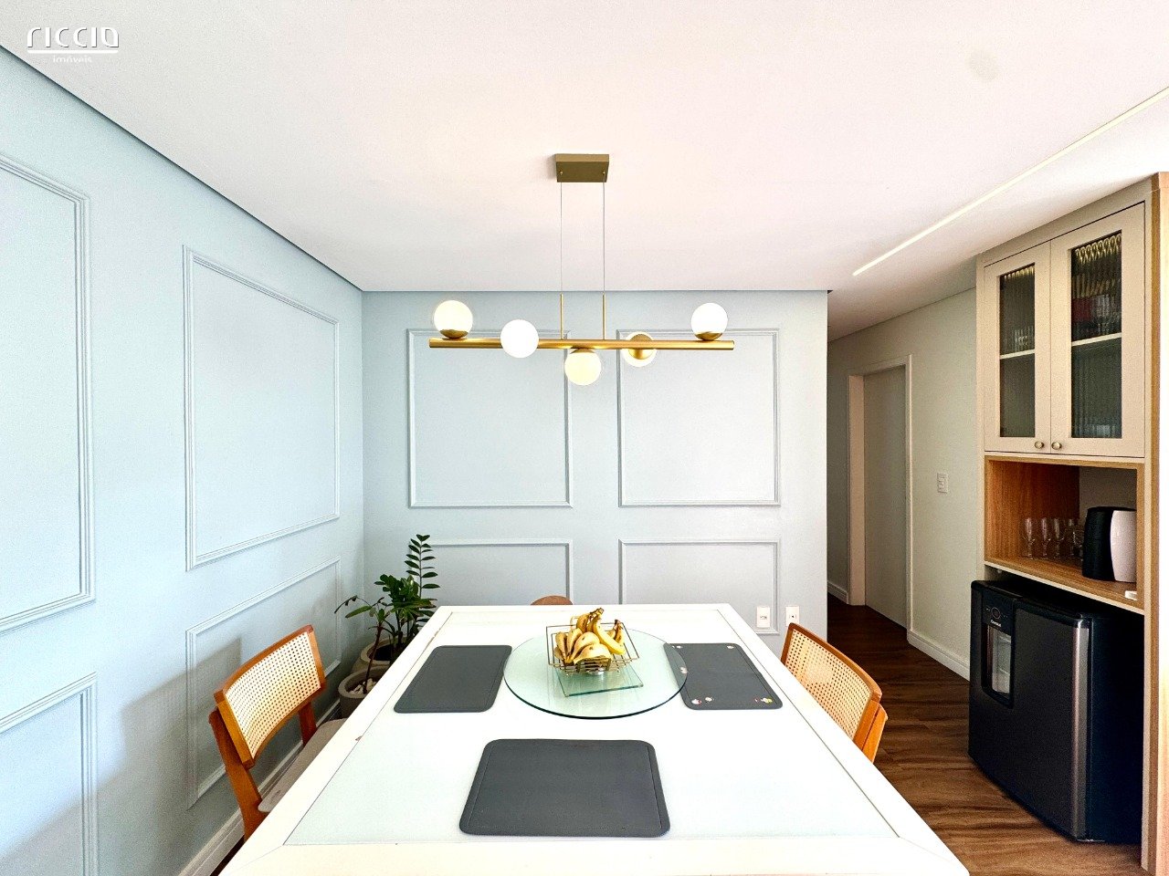Apartamento à venda no Jardim das Colinas — ambiente interno