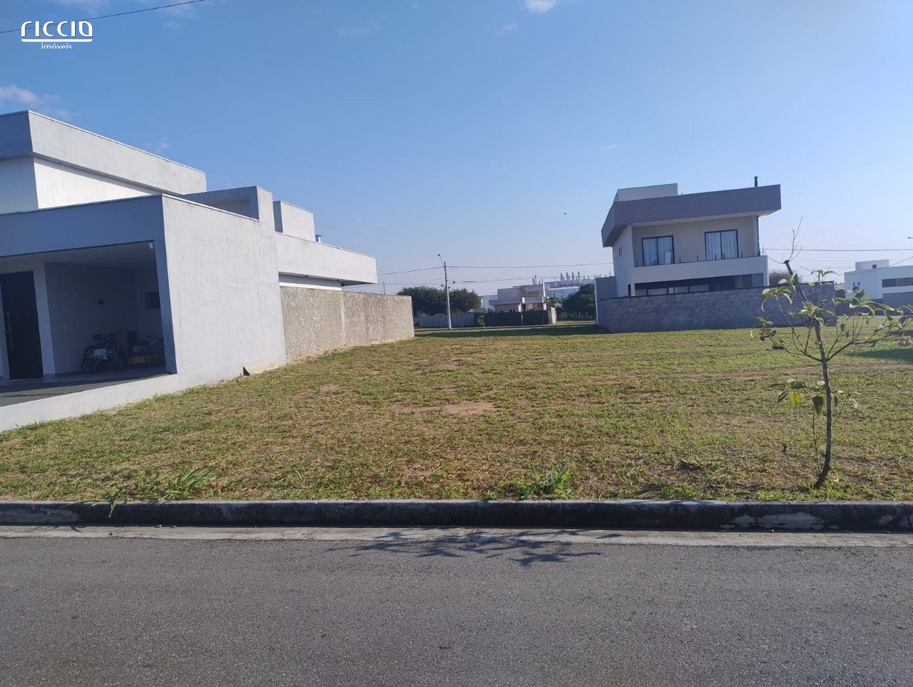 Terreno à venda no Eugenio de Melo — detalhe do imóvel