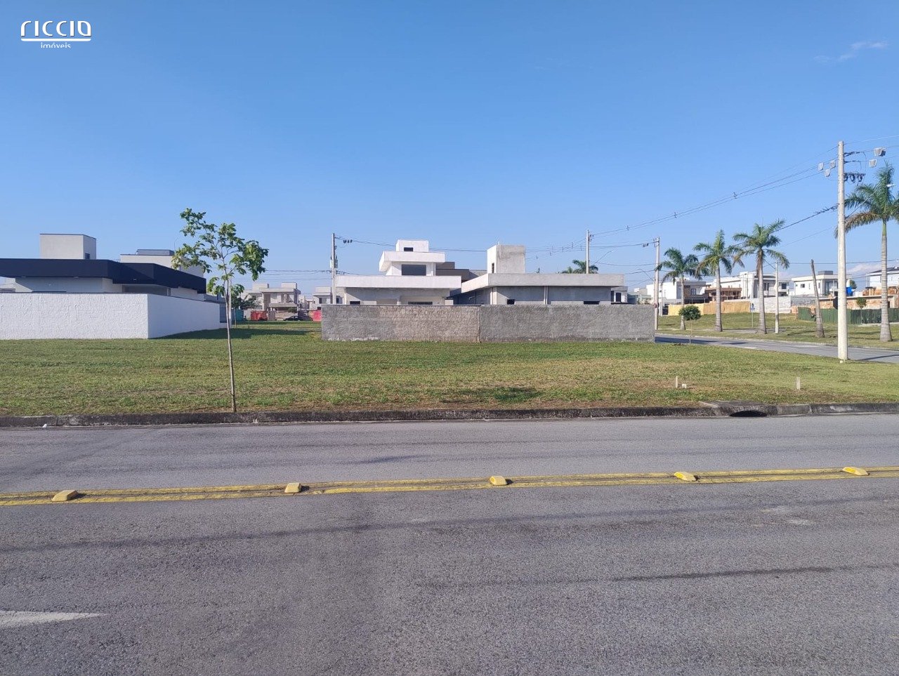 Terreno totalmente Plano Condomínio Vereda dos Campos, SJCampos