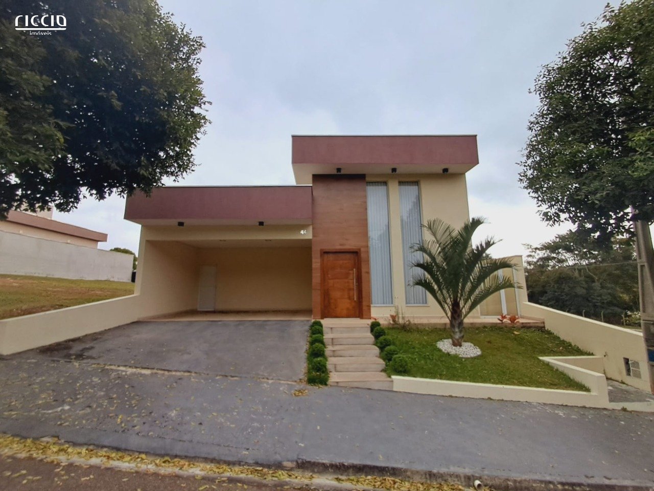 Casa em Condomínio à venda no Residencial Terras do Vale — ambiente interno