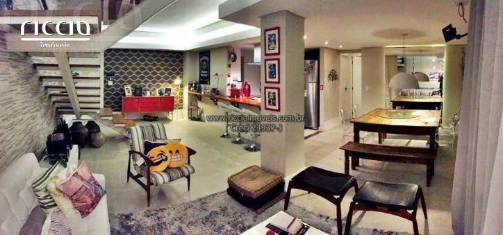 Duplex no Edifício Athenas, Jardim América.