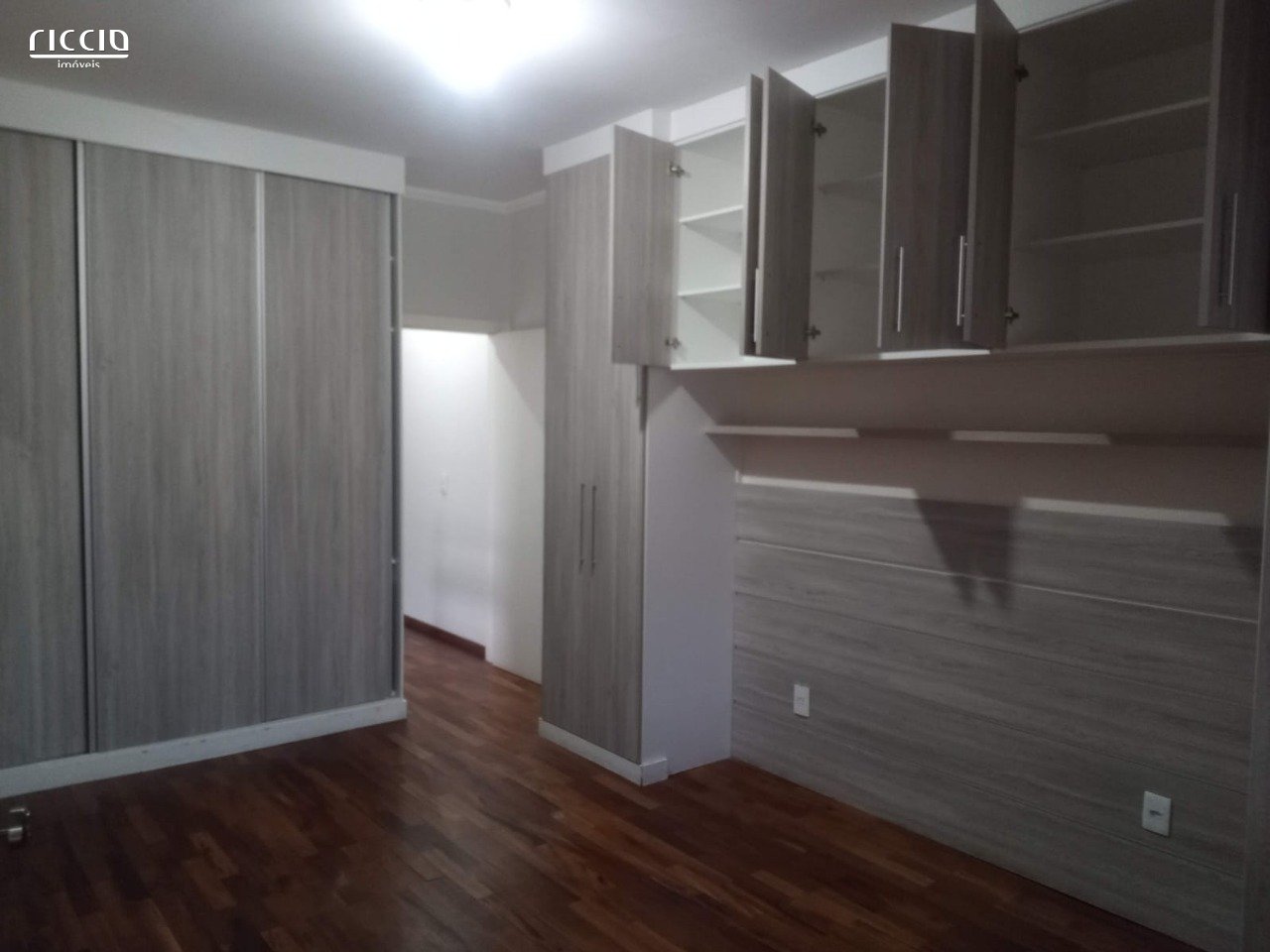 Casa à venda no Bosque dos Eucaliptos — imagem 6 de 17