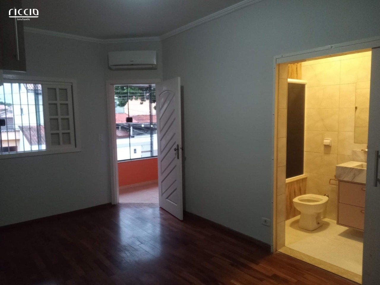 Casa à venda no Bosque dos Eucaliptos — detalhe do imóvel