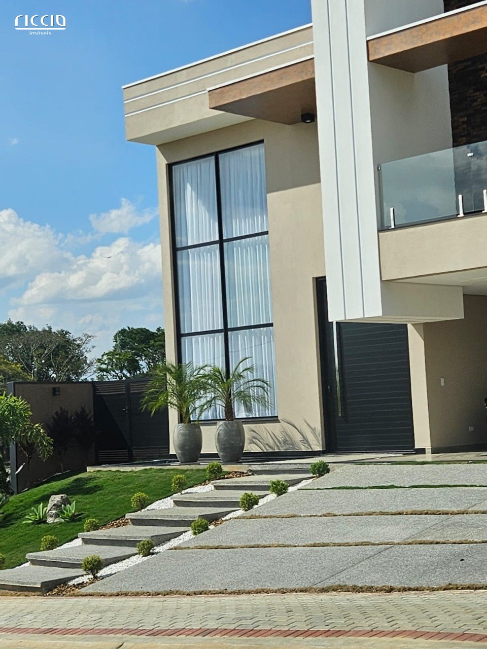 Condominio Ecopark Bourbon