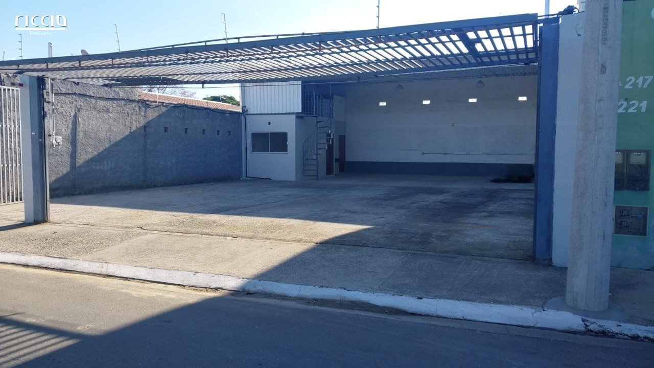 Galpão 300 metro de terreno 125 de área construida Caçapava SP