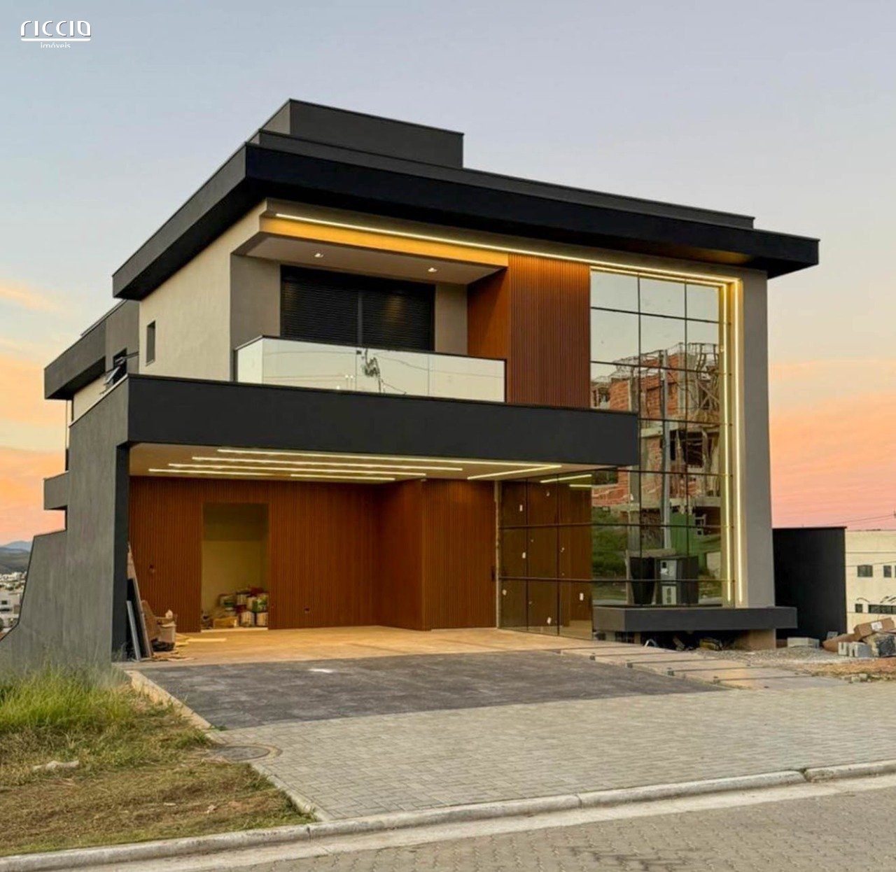 Casa em Condomínio à venda no Urbanova — ambiente interno
