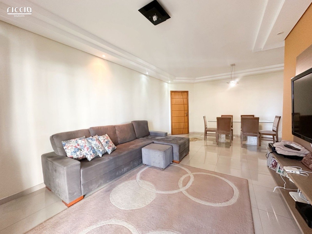 Apartamento à venda no Jardim Esplanada — ambiente interno