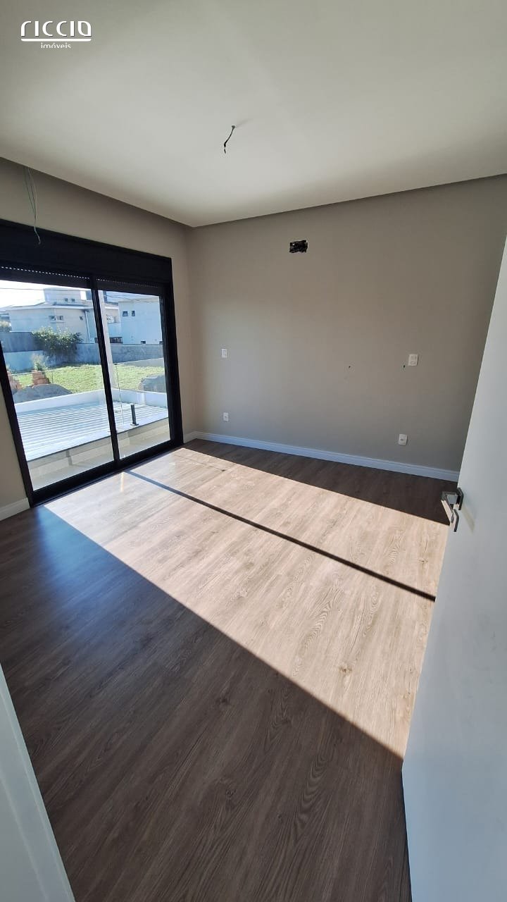 Casa em Condomínio à venda no Bairro da Floresta — imagem 33 de 34