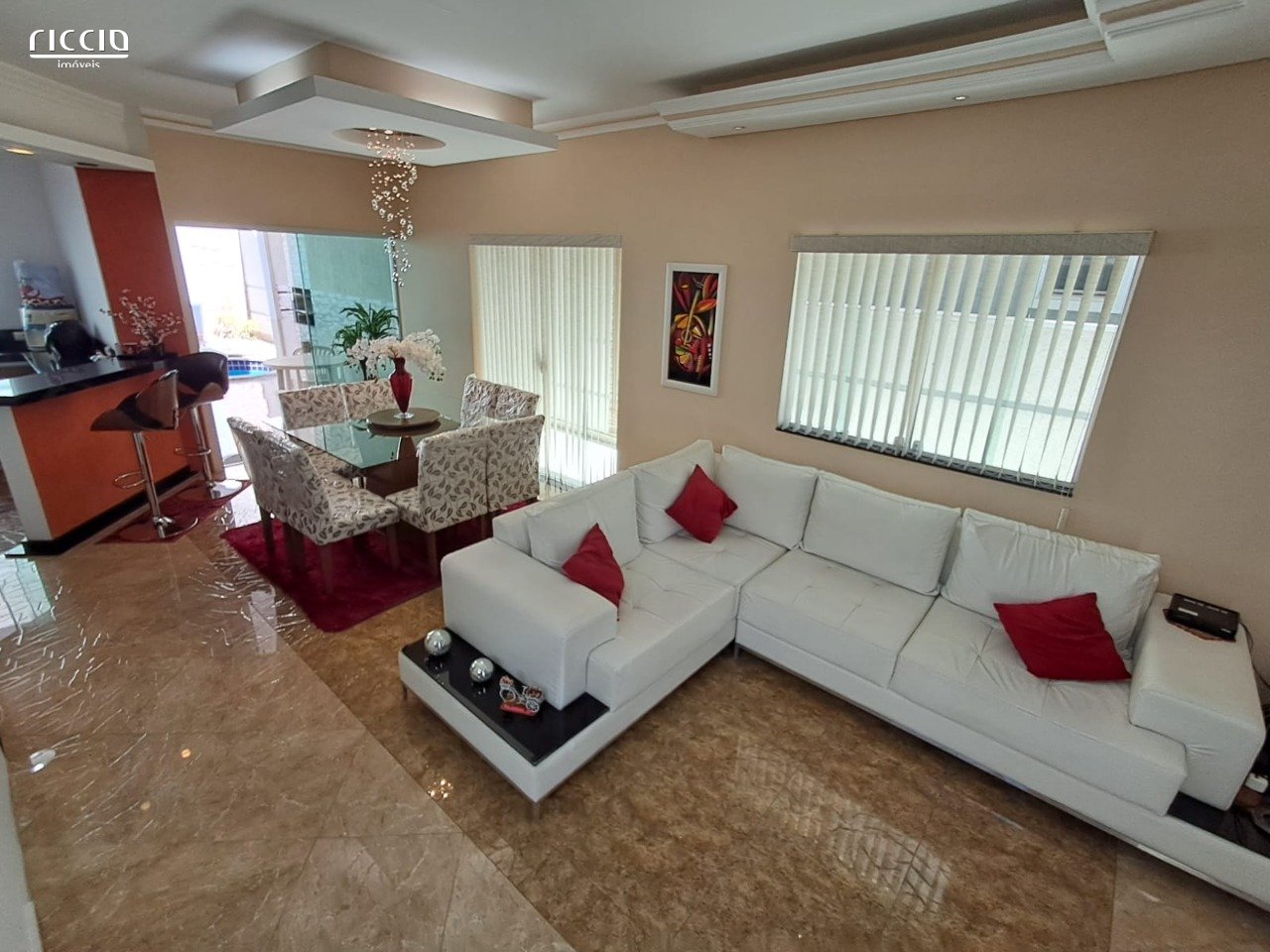Casa em Condomínio à venda no Parque Califonia — detalhe do imóvel