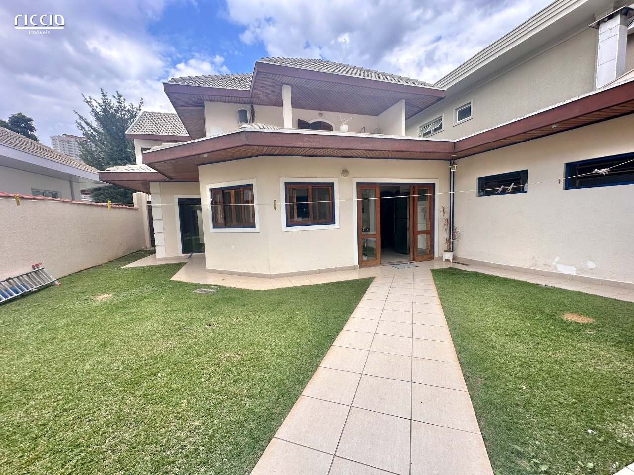 Casa em Condomínio à venda no Jardim das Colinas — imagem 20 de 21