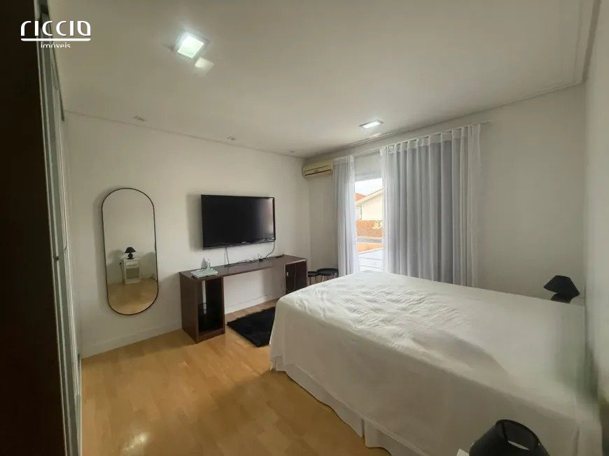 Casa em Condomínio à venda no Jardim das Colinas — imagem 12 de 13