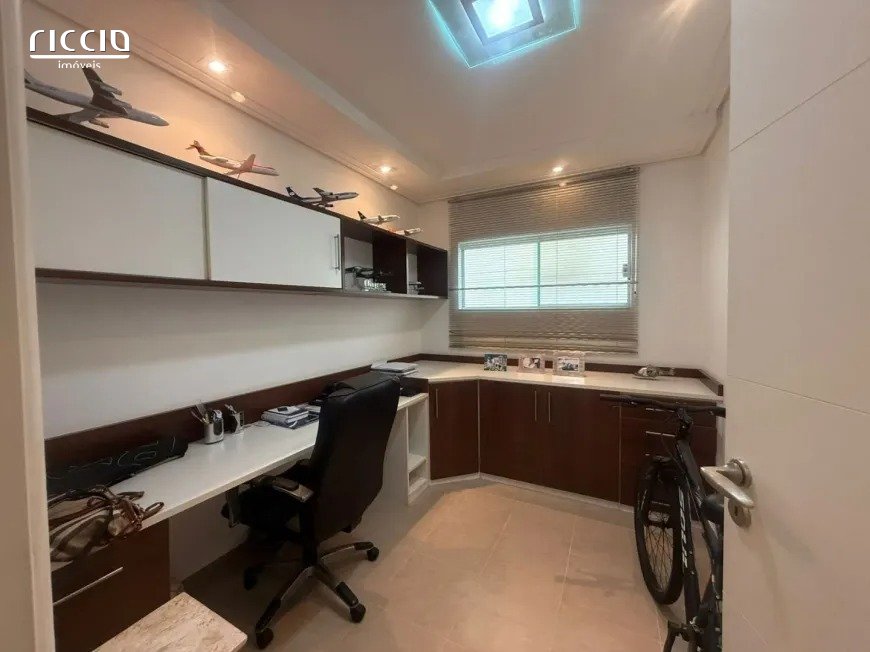 Casa em Condomínio à venda no Jardim das Colinas — imagem 7 de 13