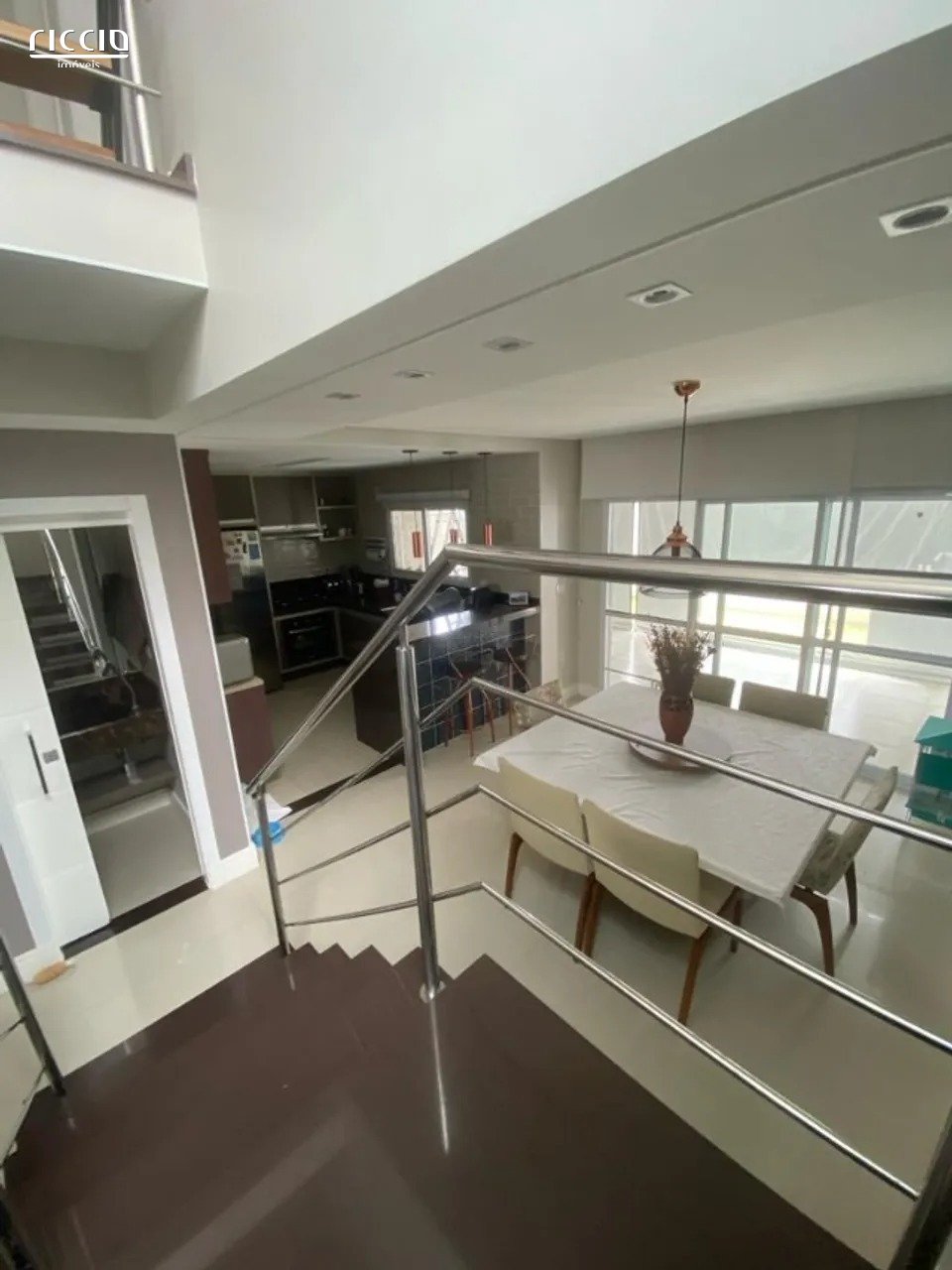 Casa em Condomínio à venda no Chácaras São José — detalhe do imóvel