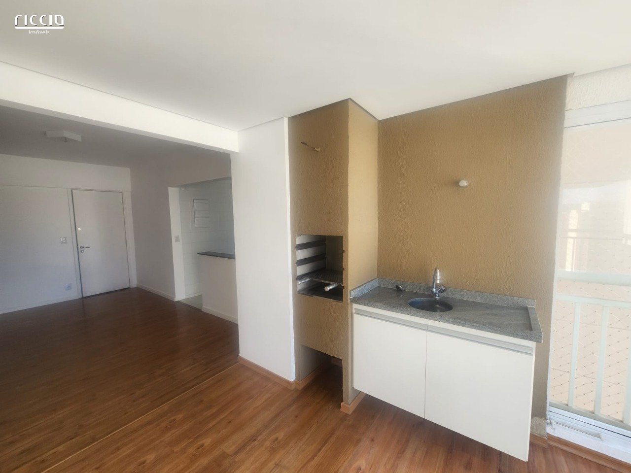 Apartamento à venda no Parque Industrial — ambiente interno