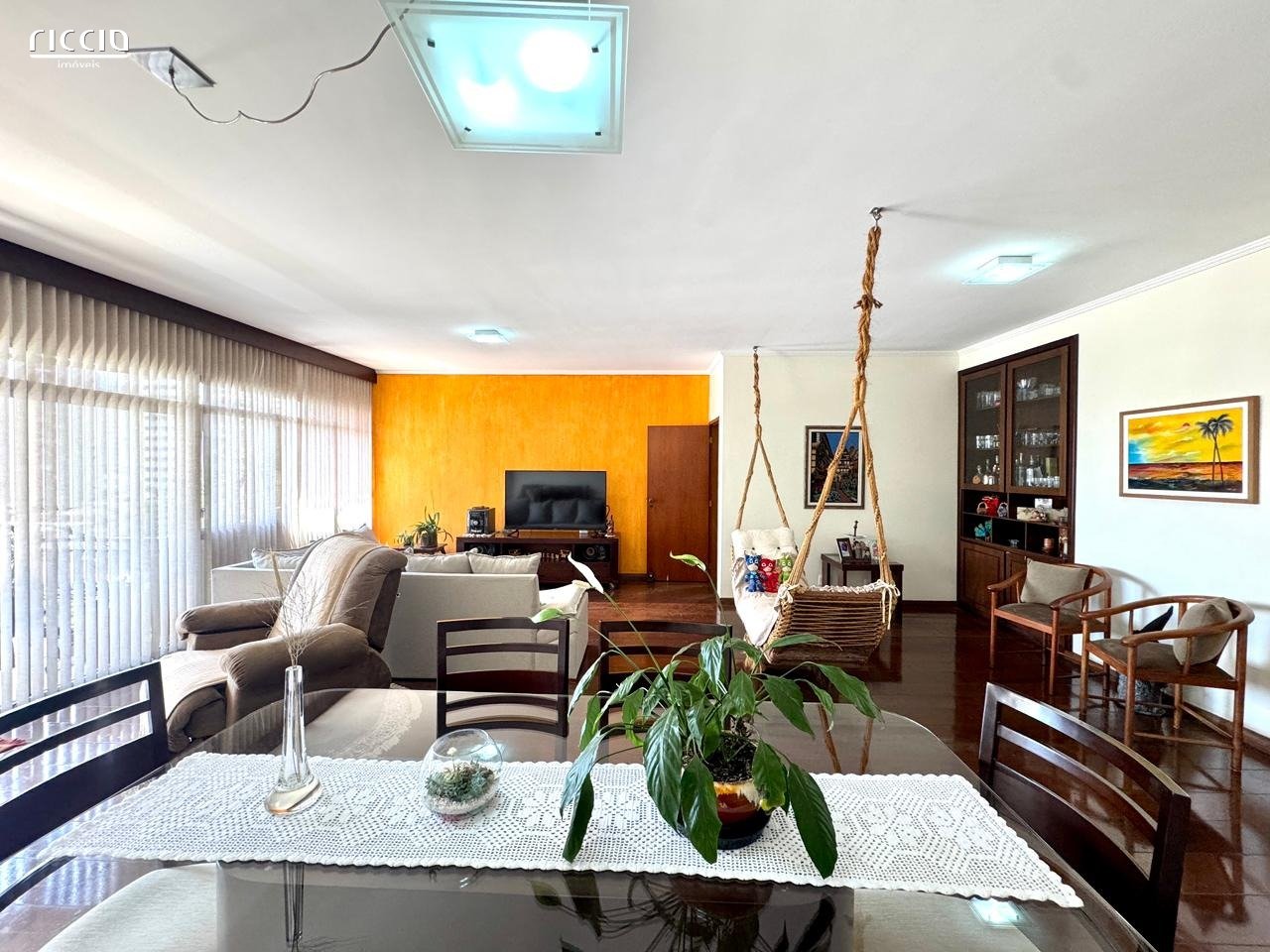 Apartamento à venda no Vila Adyana — ambiente interno