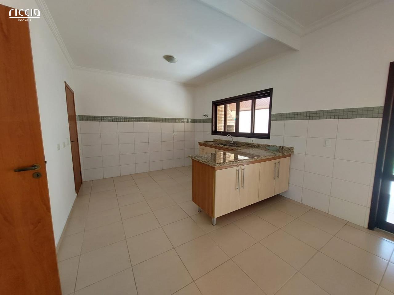 Casa em Condomínio à venda no Jardim América — imagem 9 de 26