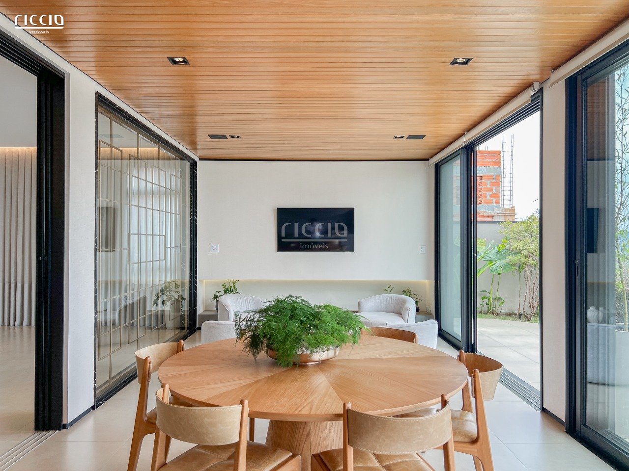 Casa em Condomínio à venda no Urbanova — imagem 17 de 57