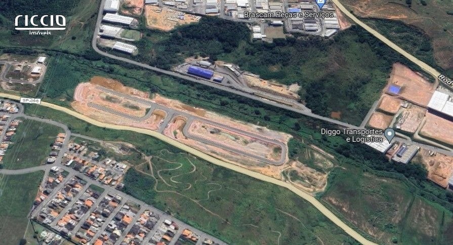 Terreno à venda no Chácaras Reunidas — detalhe do imóvel