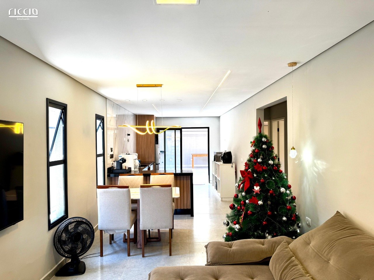 Casa à venda no Bosque dos Eucaliptos — detalhe do imóvel