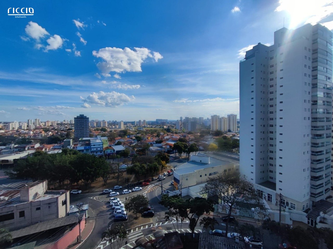 Apartamento 3 Quartos com 2 Vagas no Pontal da Joatinga, Floradas de São José - SJC