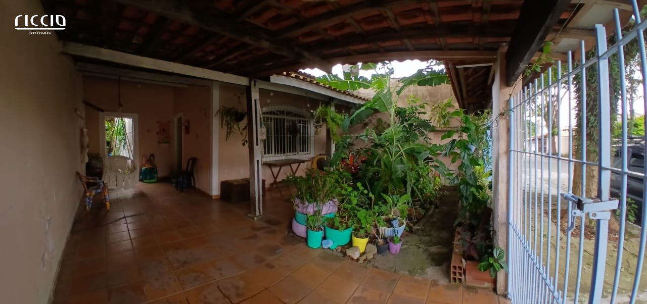 Casa terrea a venda no Jardim portugal - SJC com 03 quartos, 2 vagas