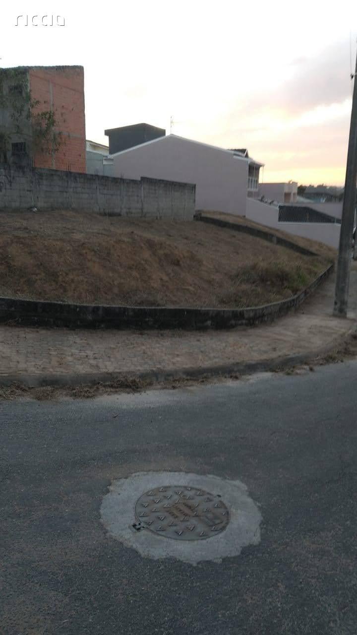 Terreno à venda no Vila Branca — ambiente interno