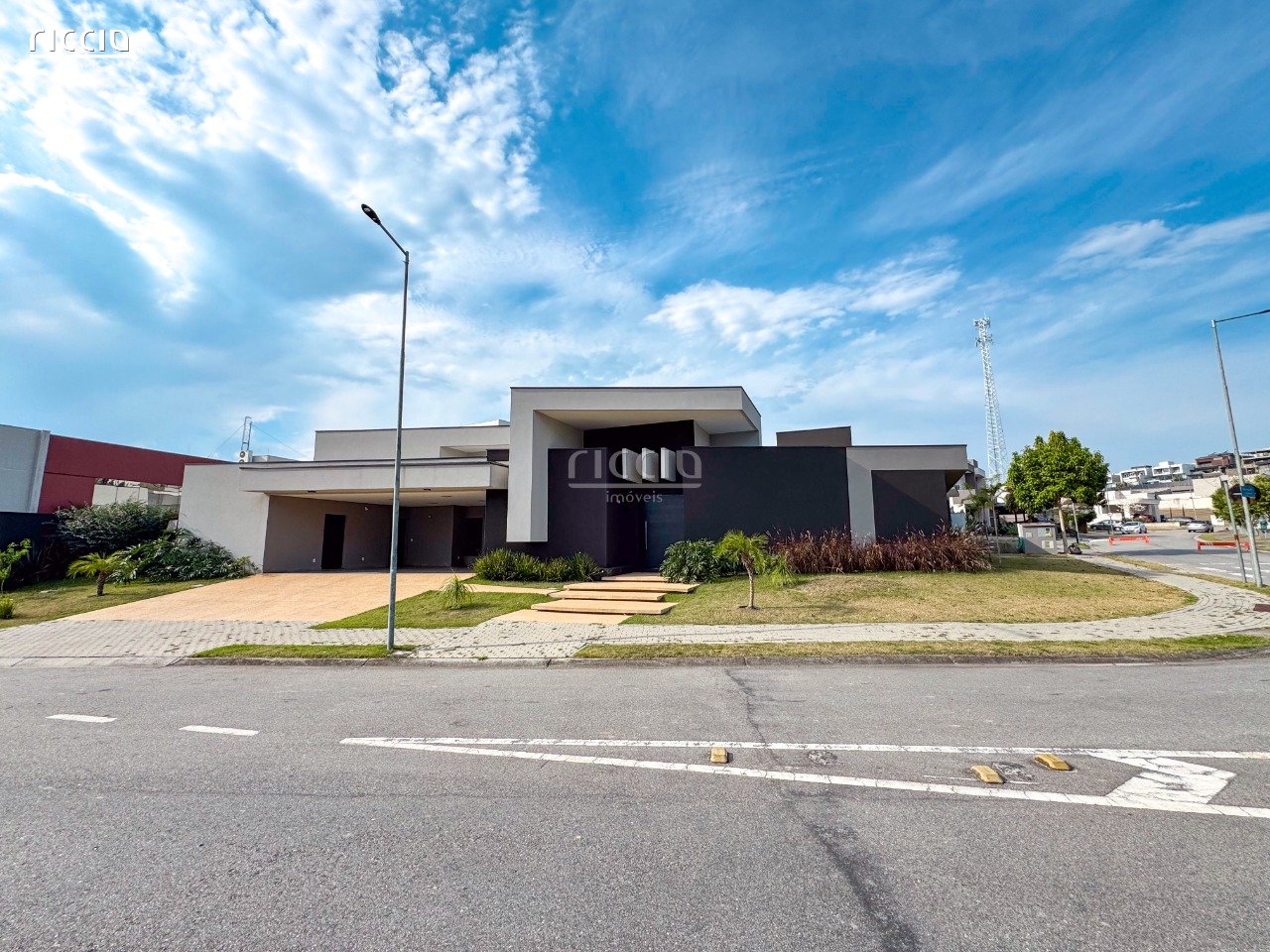 Casa em Condomínio à venda no Urbanova — ambiente interno