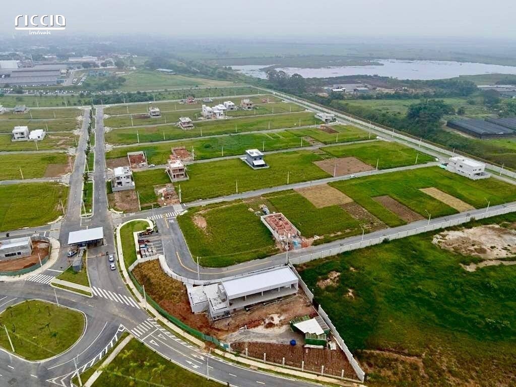 Terreno de 250 m² à Venda no Condomínio Vereda dos Campos - Eugênio de Melo, São José dos Campos/SP