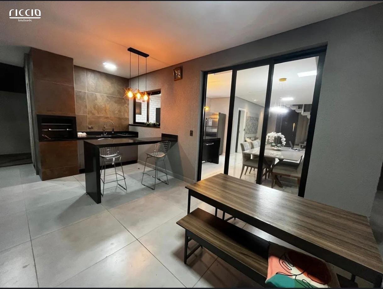 Casa em Condomínio à venda no Urbanova — ambiente interno