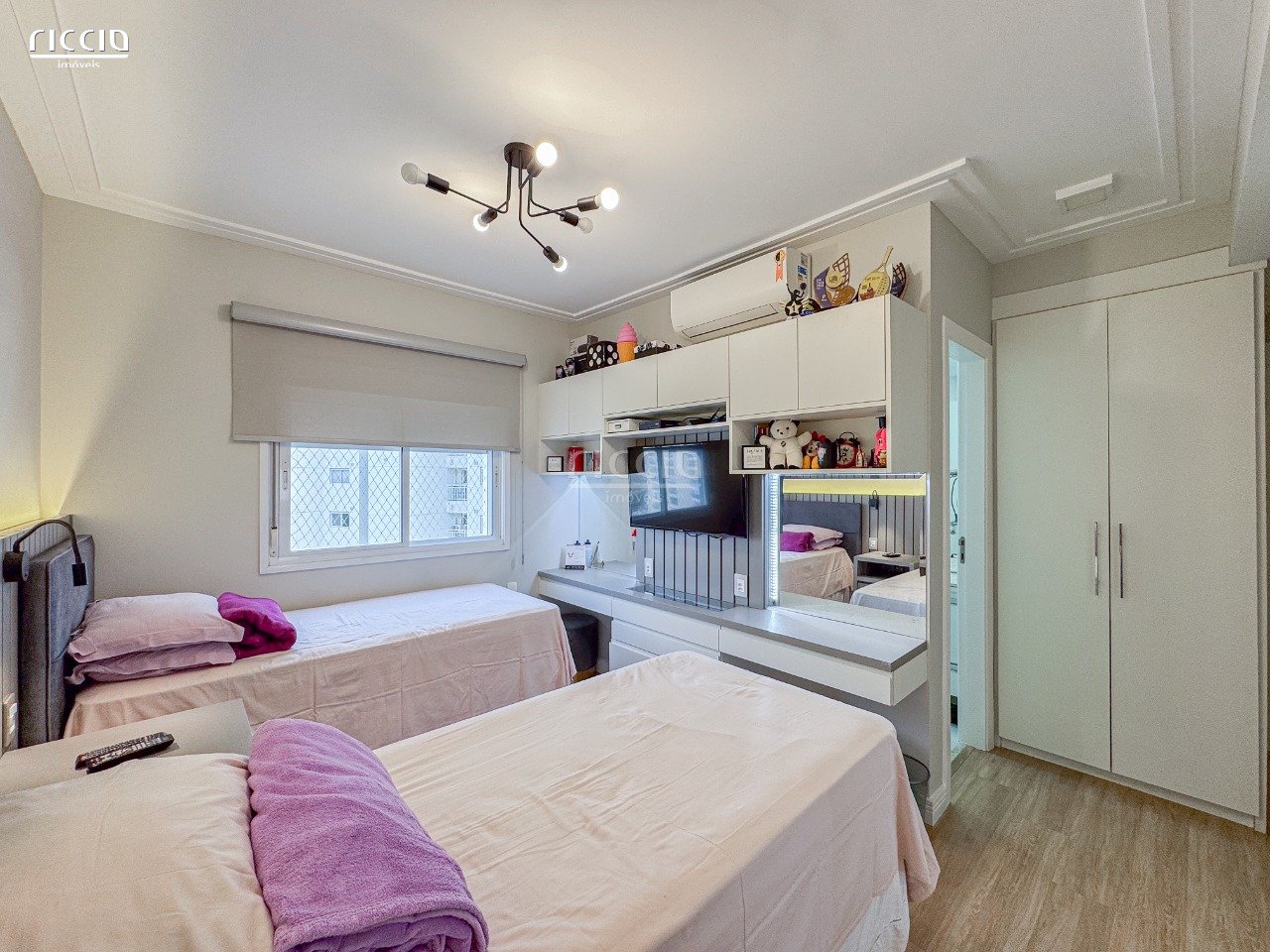 Apartamento à venda no Jardim das Colinas — imagem 34 de 37
