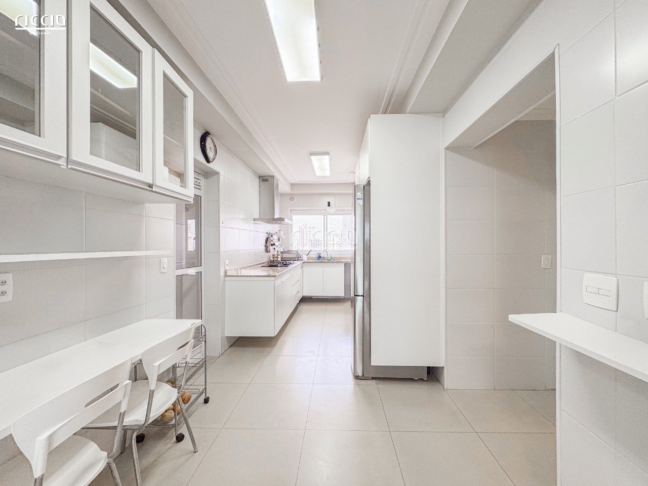 Apartamento à venda no Jardim das Colinas — imagem 20 de 37