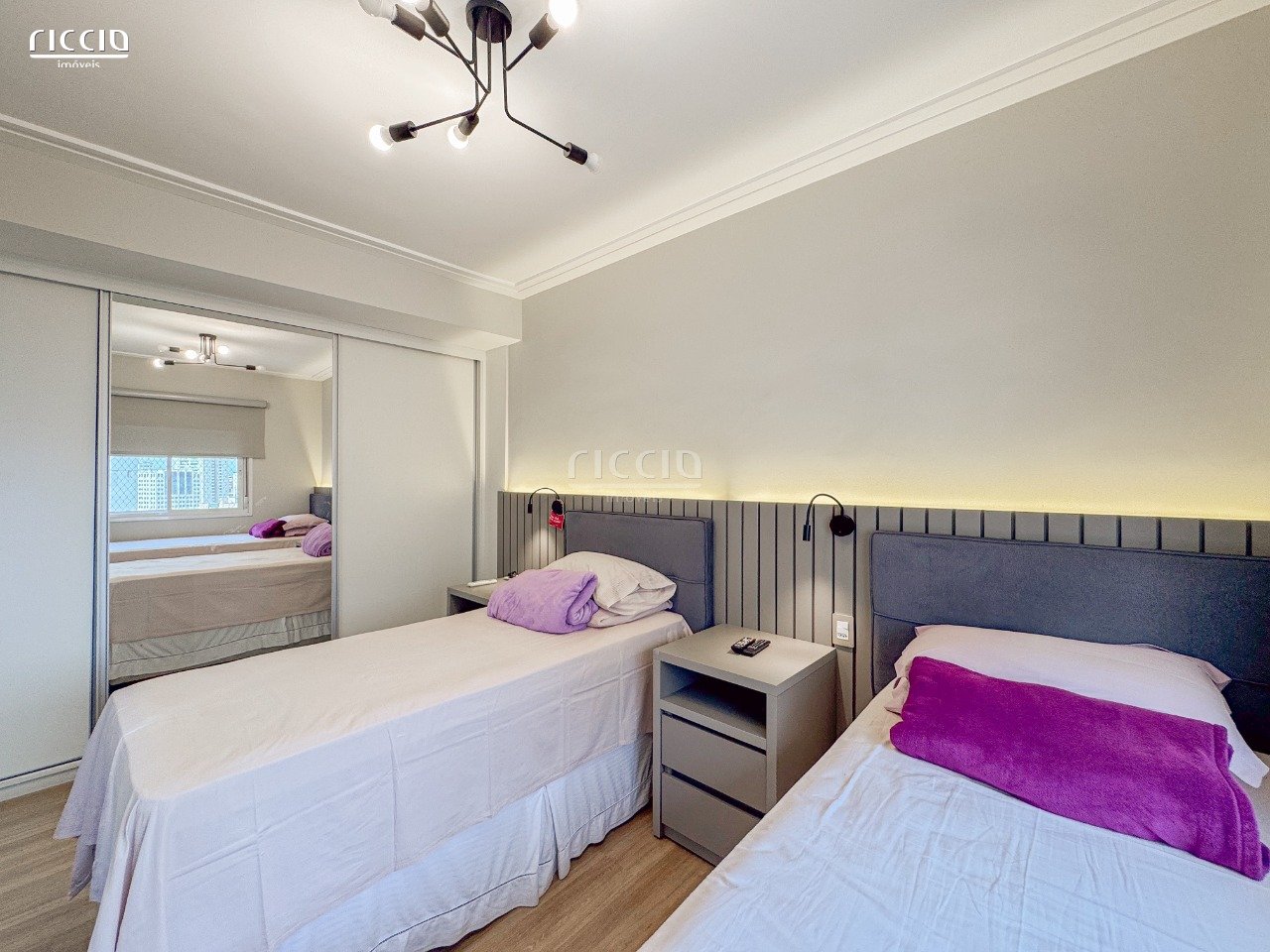Apartamento à venda no Jardim das Colinas — imagem 35 de 37