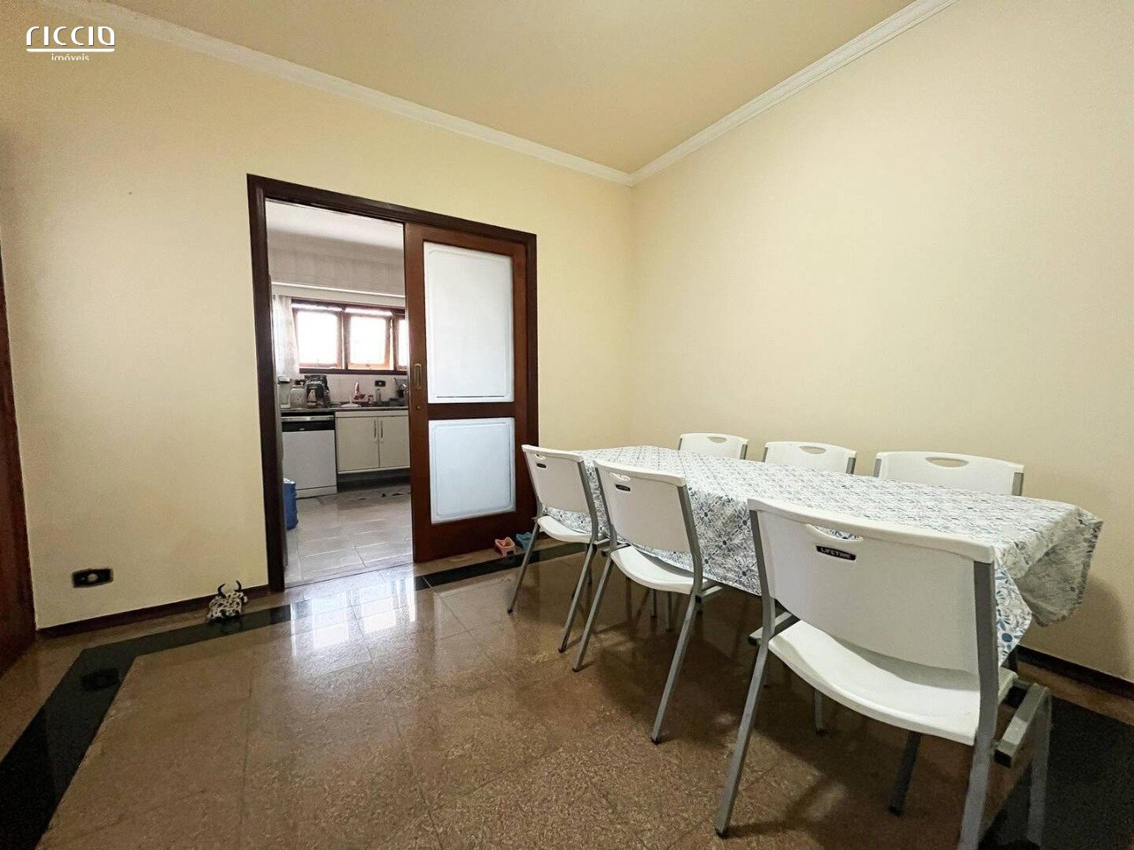 Casa em Condomínio à venda no Jardim Aquarius — detalhe do imóvel