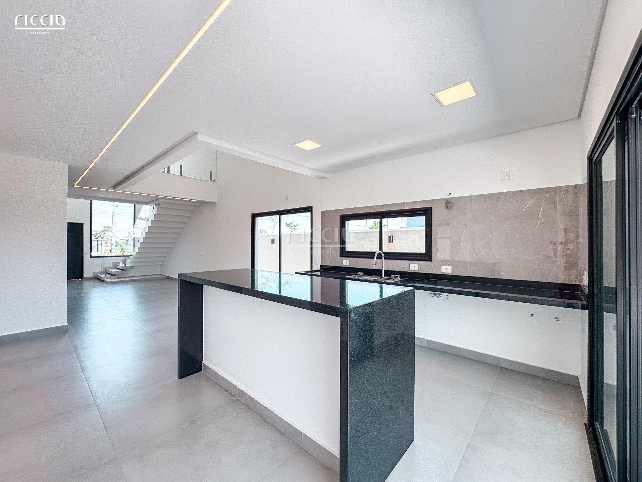Casa em Condomínio à venda no Eugênio de Melo — imagem 11 de 39