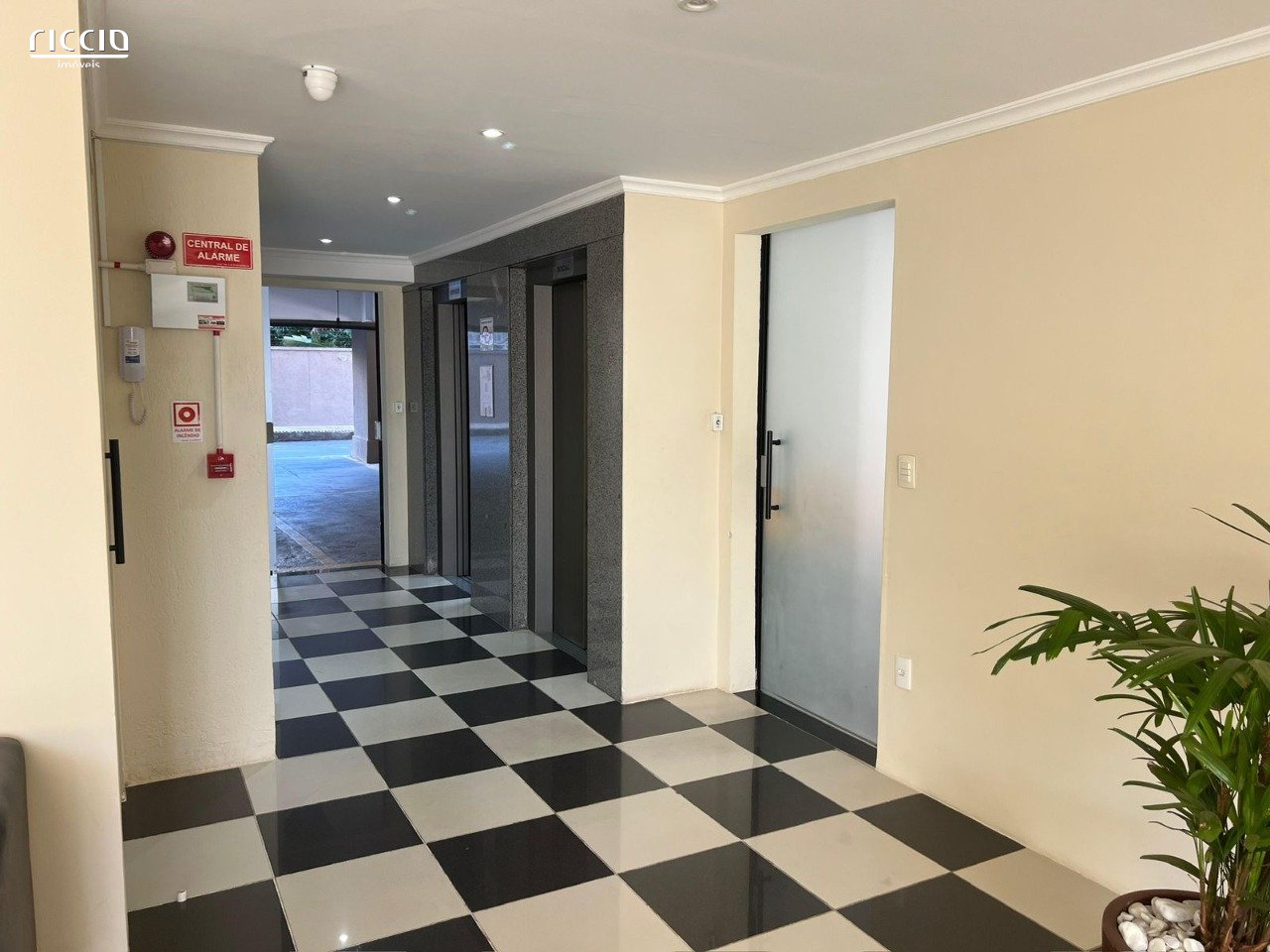 Apartamento à venda no Jardim Aquarius — ambiente interno