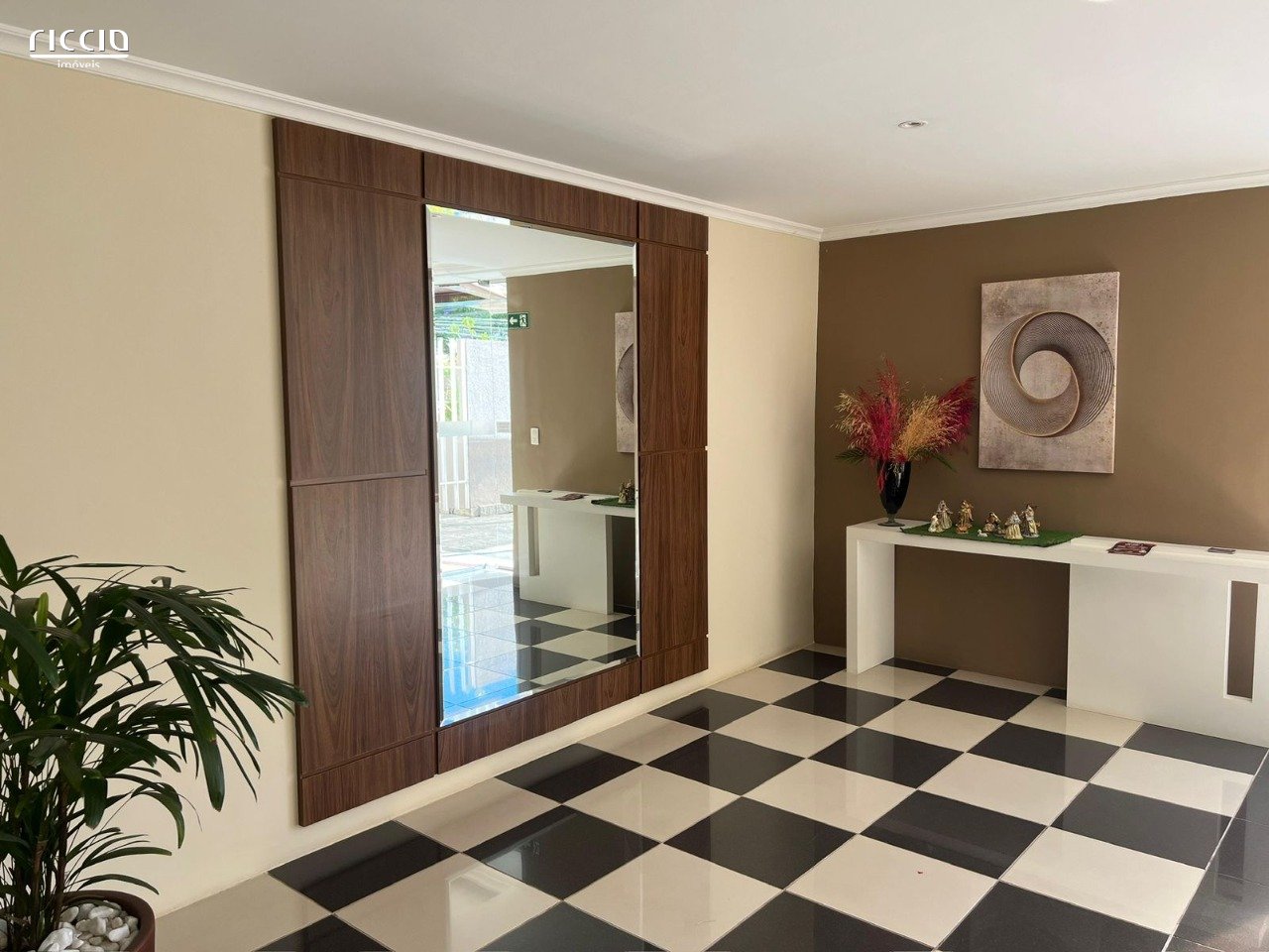Apartamento no Jardim Aquarius com 3 dormitórios sendo 1 suite