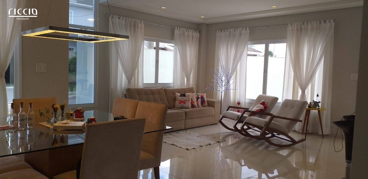 Sobrado no Condominio Floradas da Serra - Urbanova com 256m² - 5 suítes