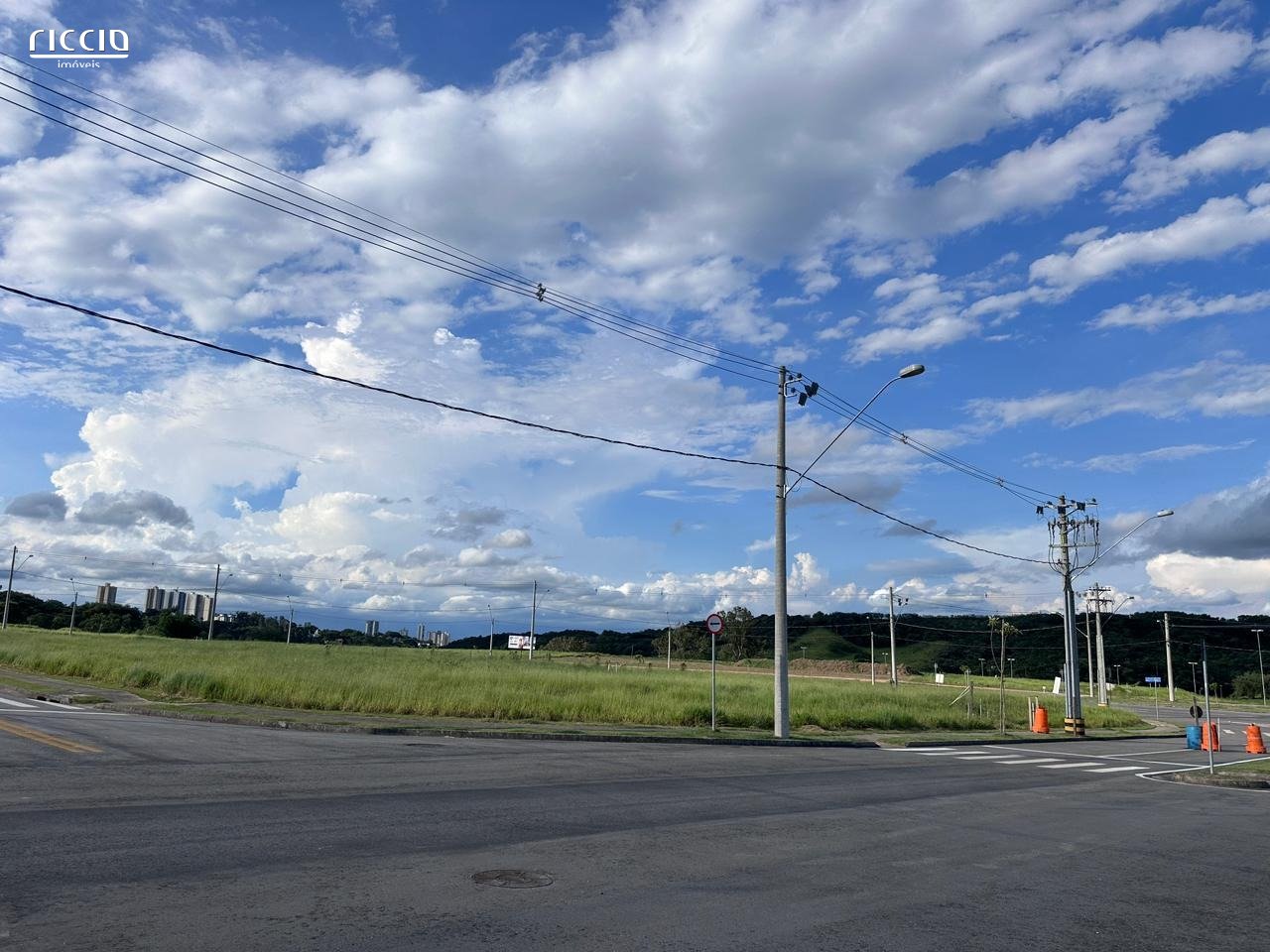 Terreno à venda no Recanto da Baronesa — ambiente interno