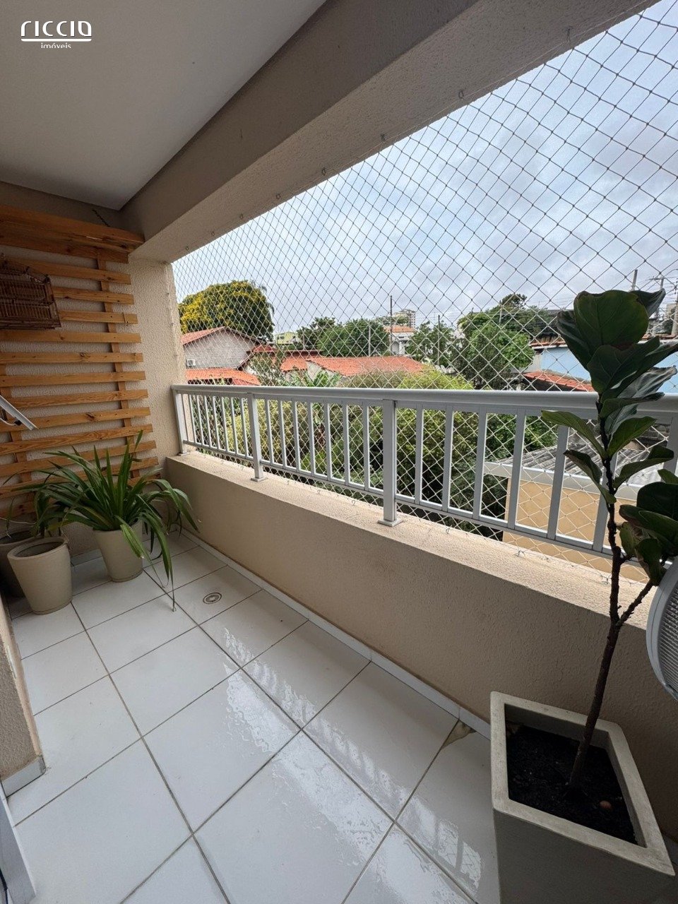 Apartamento no Edificio Residencial Anhembi - Jardim Anhembi com 71m, 2 dormtórios, 1 suíte