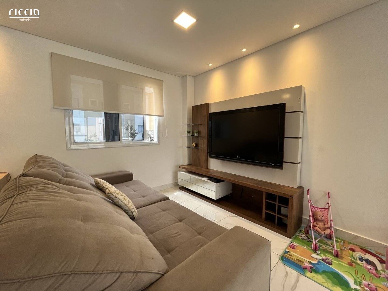 Casa em Condomínio à venda no Urbanova — ambiente interno