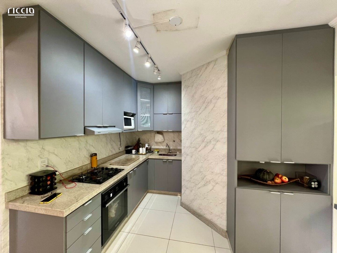 Apartamento à venda no Toninhas — imagem 4 de 18