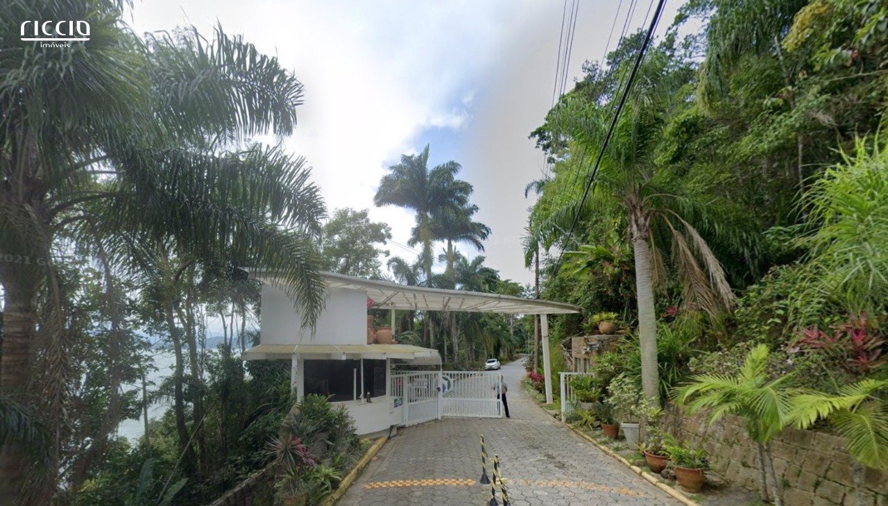 Ponta Das Toninhas