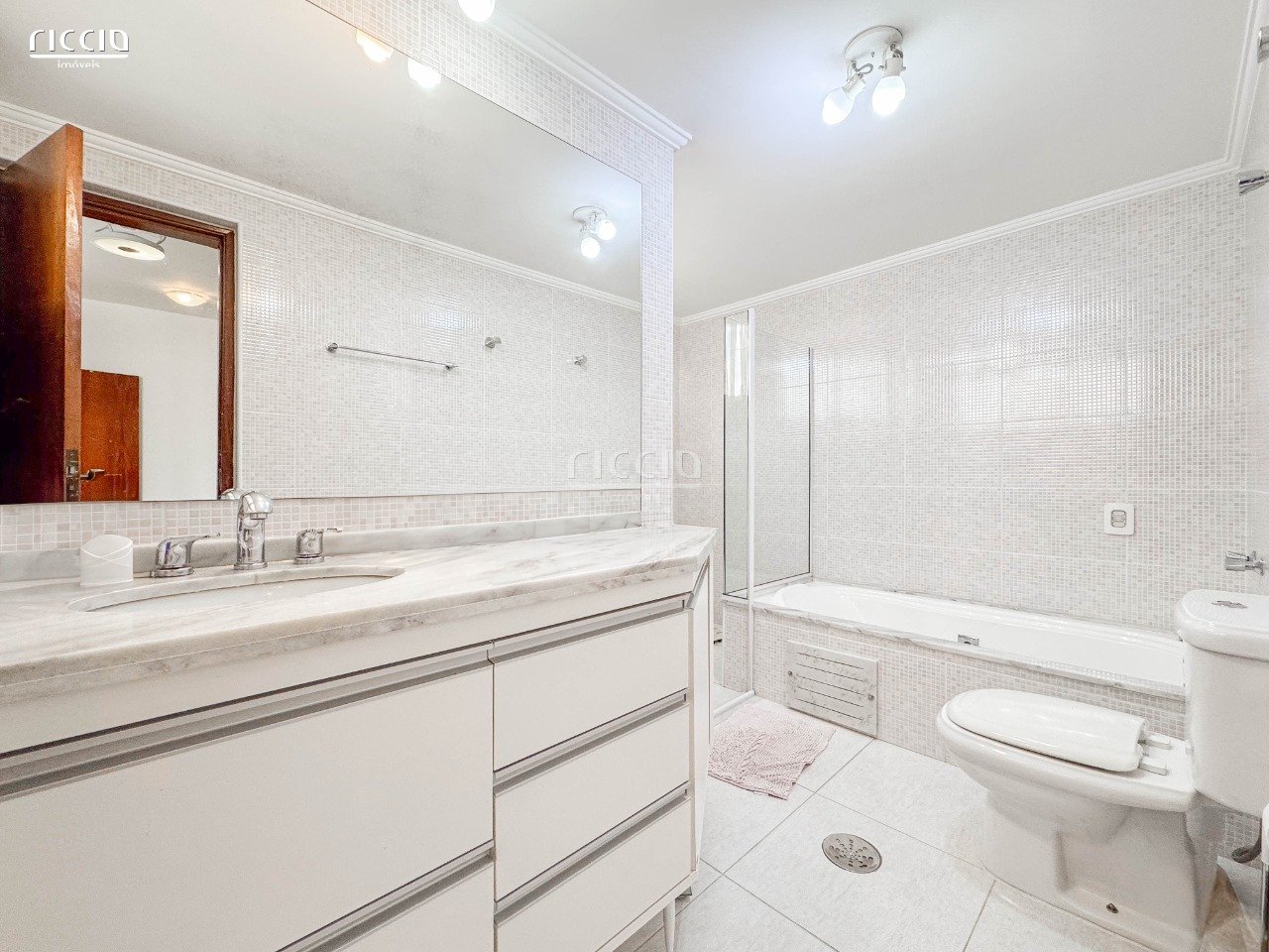 Apartamento à venda no Vila Adyana — imagem 34 de 35
