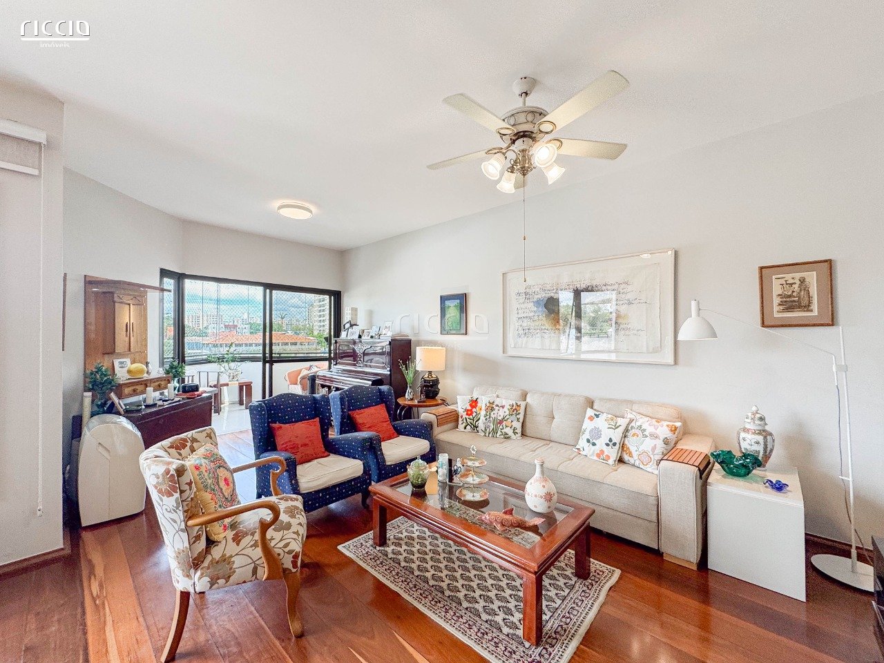 Apartamento à venda no Vila Adyana — ambiente interno