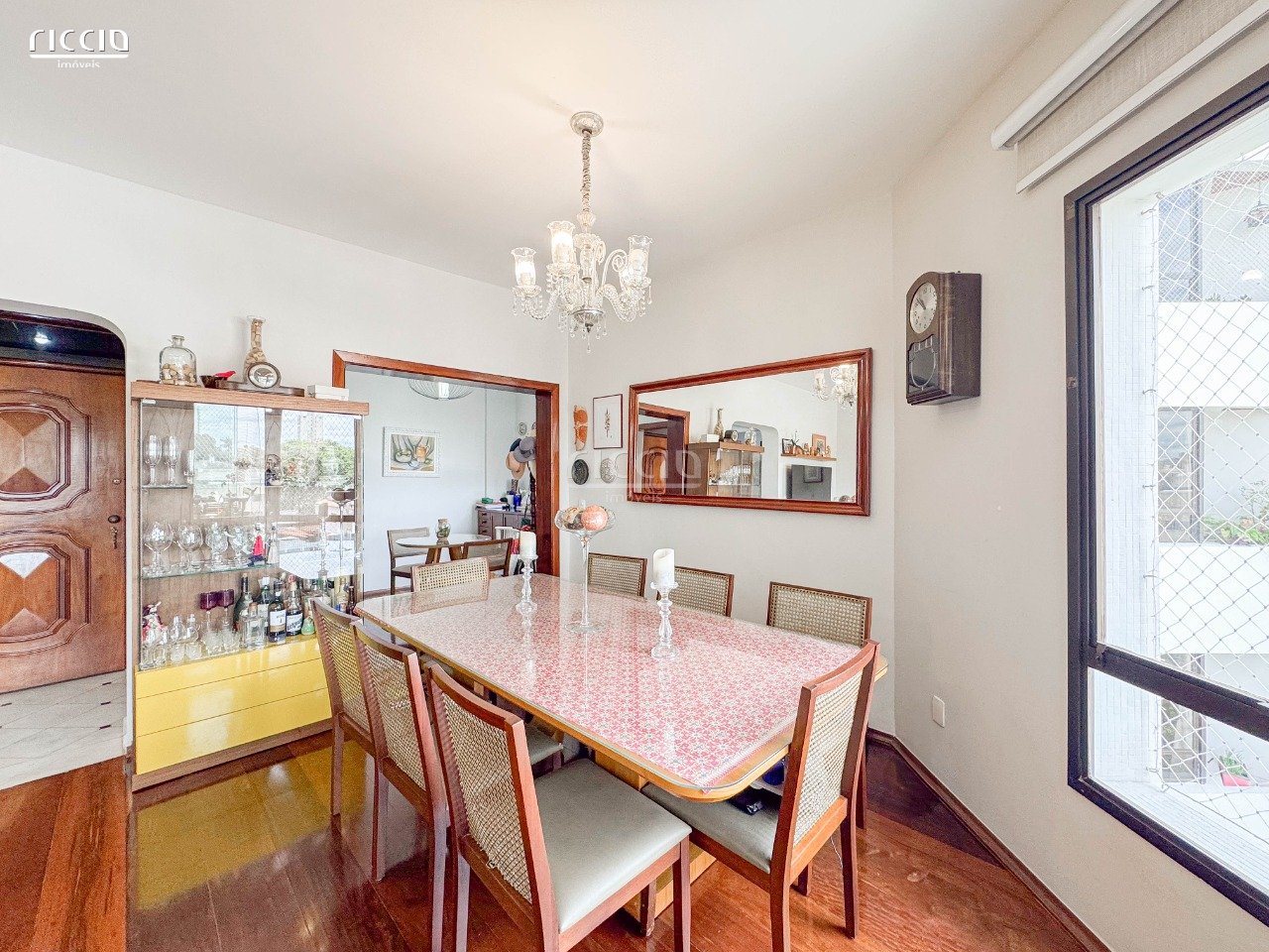 Apartamento à venda no Vila Adyana — imagem 5 de 35