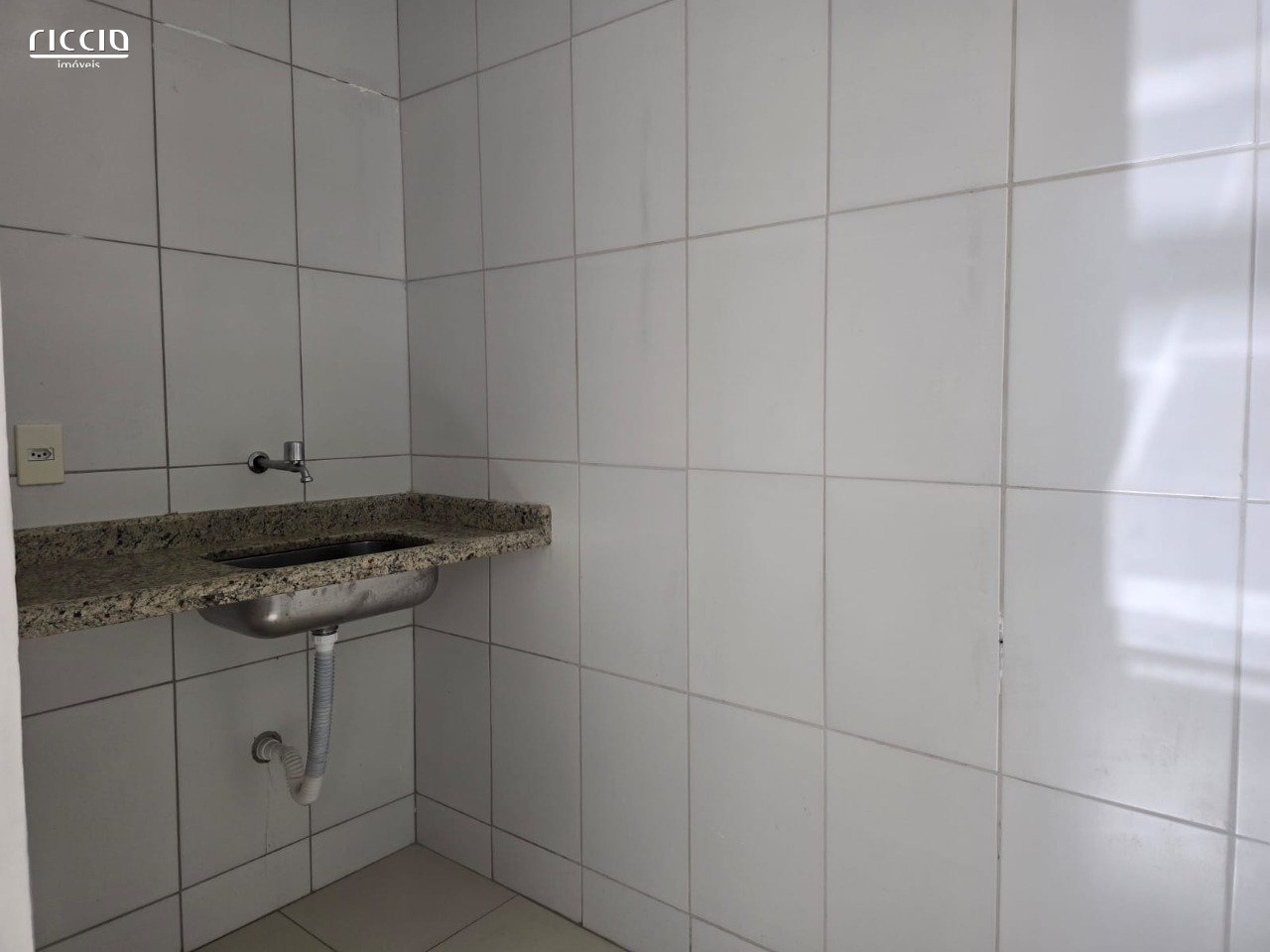 Sala / Conjunto à venda no Centro — imagem 6 de 9